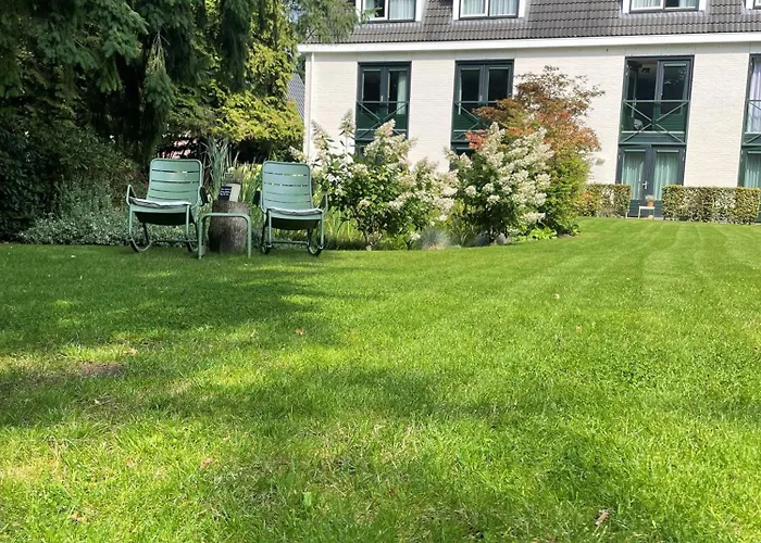 Witte Berken Natuurhotel فندق إبّ