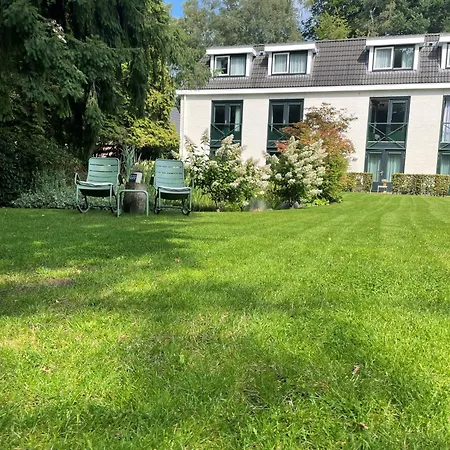 Witte Berken Natuurhotel ホテル エーペ